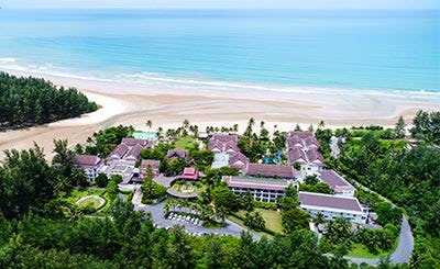 Apsara Beachfront Resort and Villa