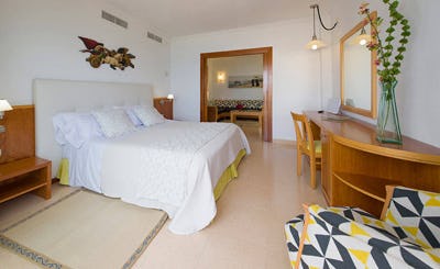 bellamar-hotel-beach-and-spa-spain-03