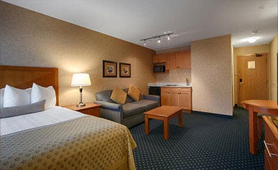 Best Western Plus Langley Inn