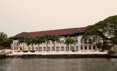brunton boatyard - cgh earth