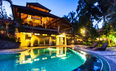 champlung sari hotel