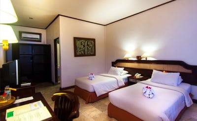 Champlung Sari Hotel
