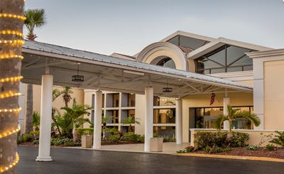 Clarion Hotel Orlando International Airport