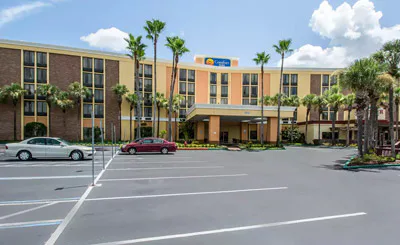 comfort inn maingate
