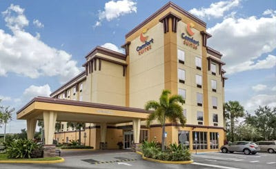 Comfort Suites Orlando Airport