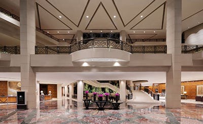 double-tree-by-hilton-pudong-china-02