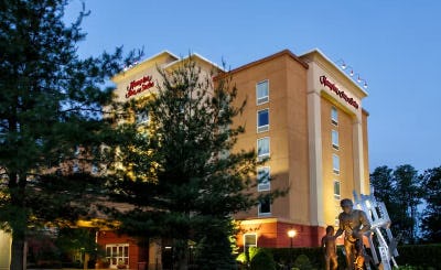 Hampton Inn & Suites Staten Island