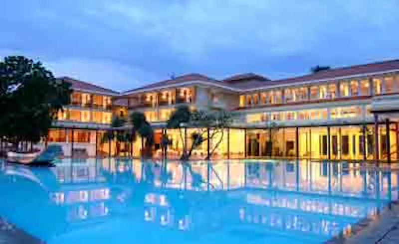 Heritance Ahungalla — Beachfront Family Resort & Pools