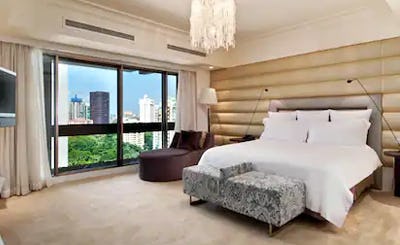 Hilton Singapore Hotel