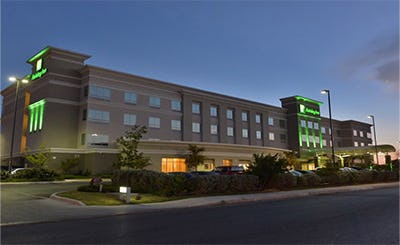 Holiday Inn and Suites San Antonio Northwest