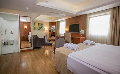 holiday-inn-istanbul-city-hotel-istanbul-03