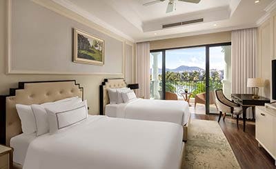 Melia Vinpearl Cam Ranh Beach Resort