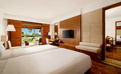 nusa-dua-beach-hotel-and-spa-bali-05