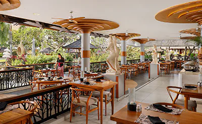 nusa-dua-beach-hotel-and-spa-bali-07