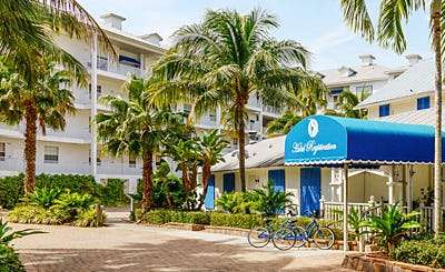 Olde Marco Island Inn and Suites