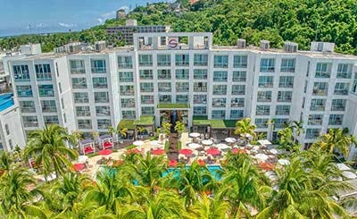 S Hotel Jamaica
