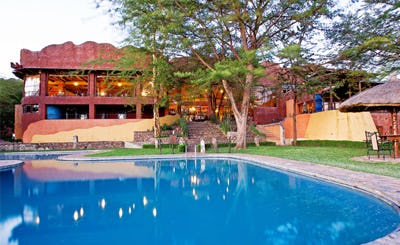 Serengeti Sopa Lodge