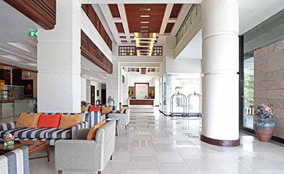 the-imperial-hotel-and-convention-centre-korat-thailand-02