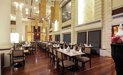 the-imperial-hotel-and-convention-centre-korat-thailand-08