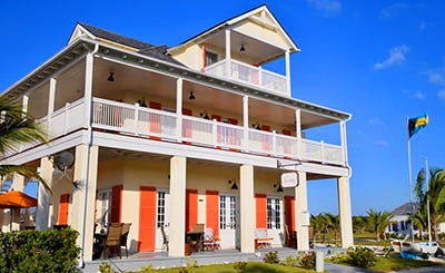 The Sandpiper Inn & Cottages