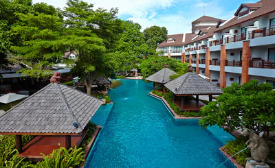 woodlands hotel & resort
