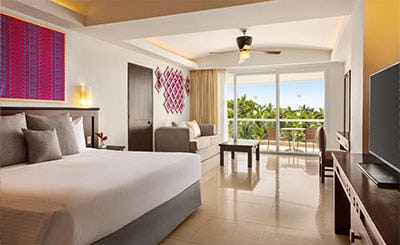 Wyndham Alltra Vallarta - All-Inclusive Resort