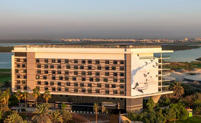 yas plaza bay by ihg